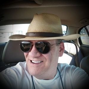 Meet your Posher, Bill